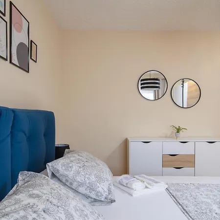 Choko Apartment *