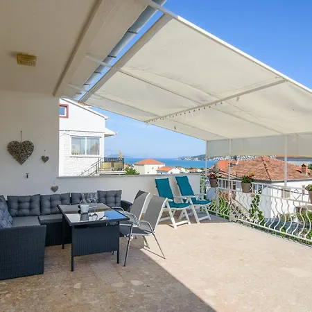 Apartament Choko *