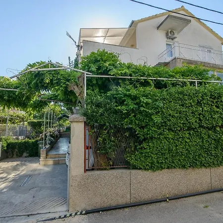 Choko Apartment